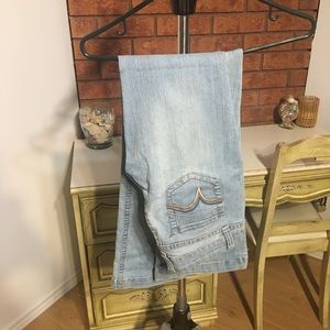 Bongo light- wash flared jeans, size 5